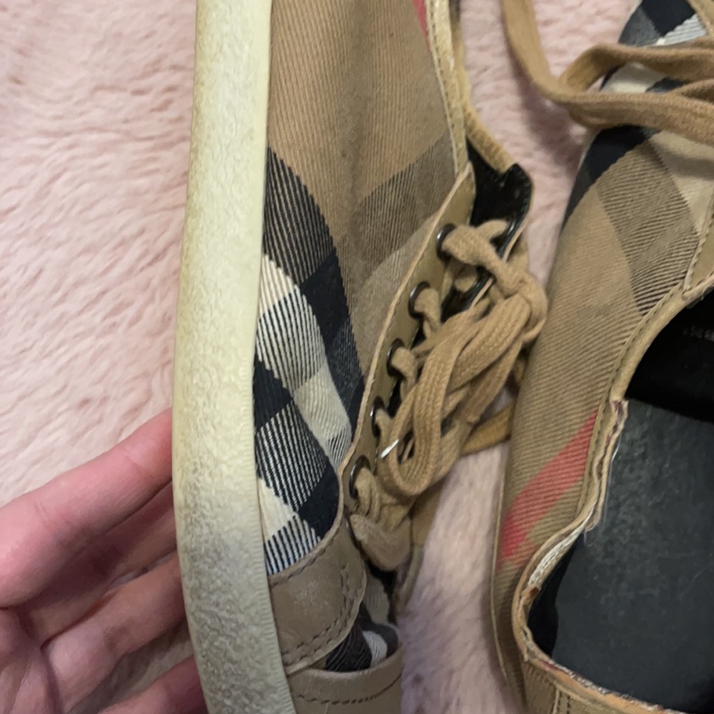 Burberry sneakers - Picture 8 of 9